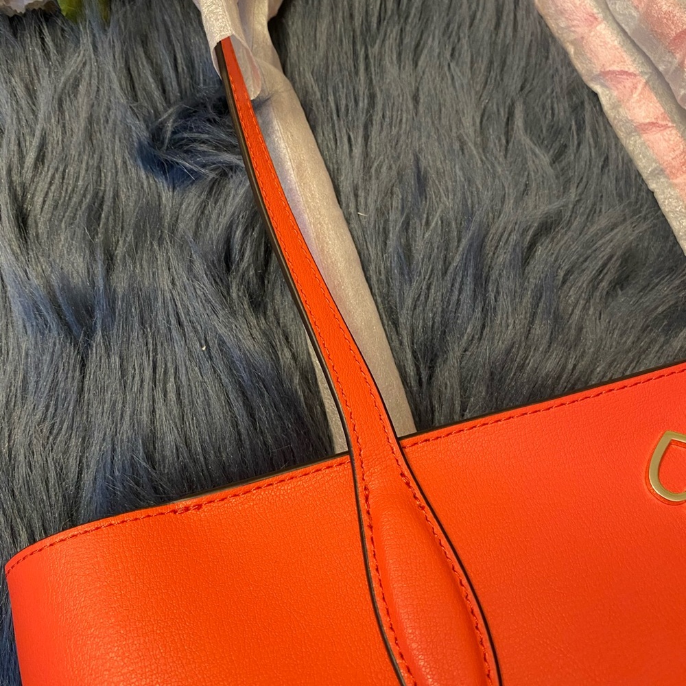 Kate spade ♠️ coral tote! NWT GORGEOUS! - Picture 8 of 12